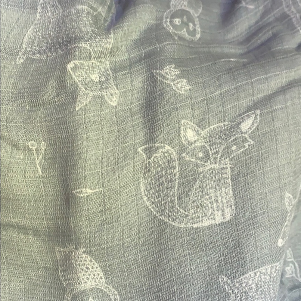 NEW Aden&Anais silky swaddle 44”x44”muslin blanket